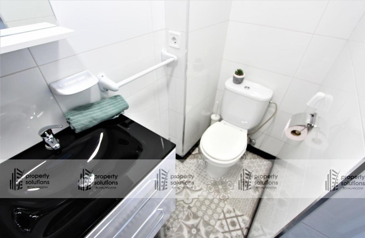 127 Jupiter Estudio. Vista Al Jardin Y La Piscina. Benalmádena Exterior foto