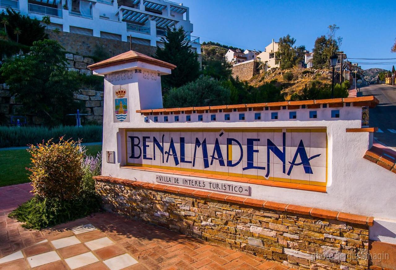 127 Jupiter Estudio. Vista Al Jardin Y La Piscina. Benalmádena Exterior foto