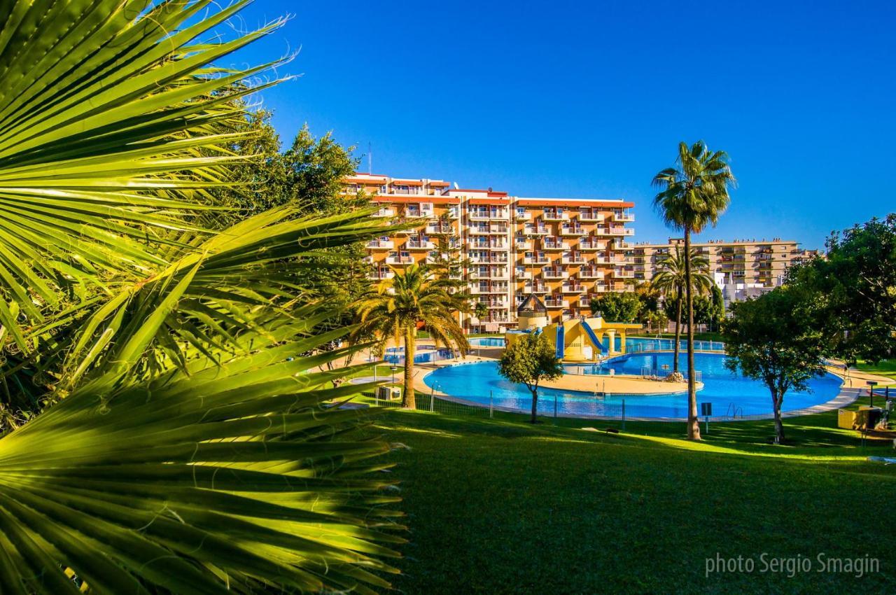 127 Jupiter Estudio. Vista Al Jardin Y La Piscina. Benalmádena Exterior foto