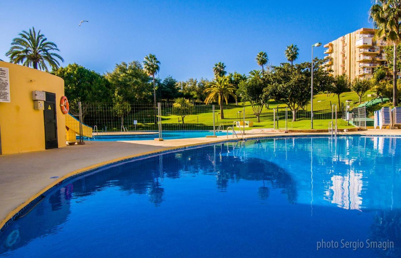 127 Jupiter Estudio. Vista Al Jardin Y La Piscina. Benalmádena Exterior foto